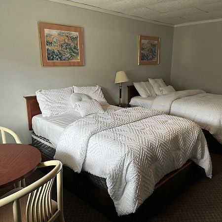 Economy Inn Alfred Extérieur photo