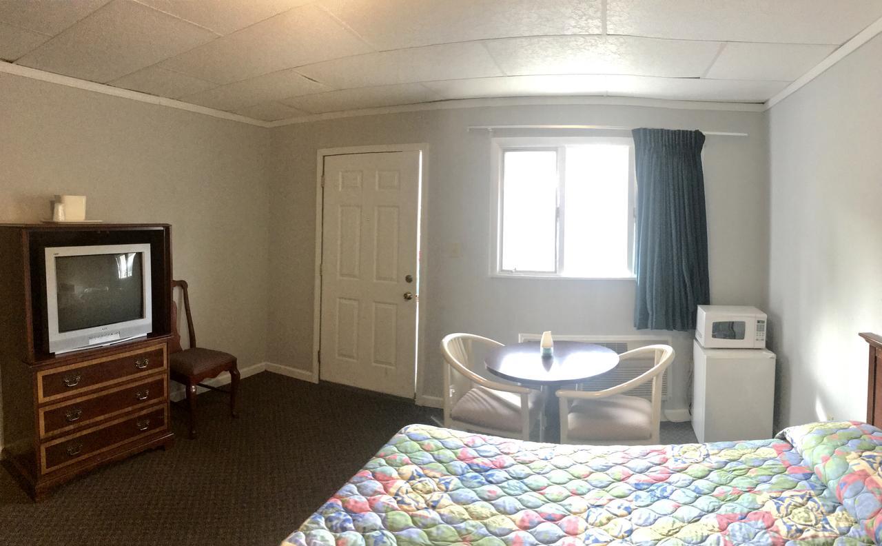 Economy Inn Alfred Extérieur photo
