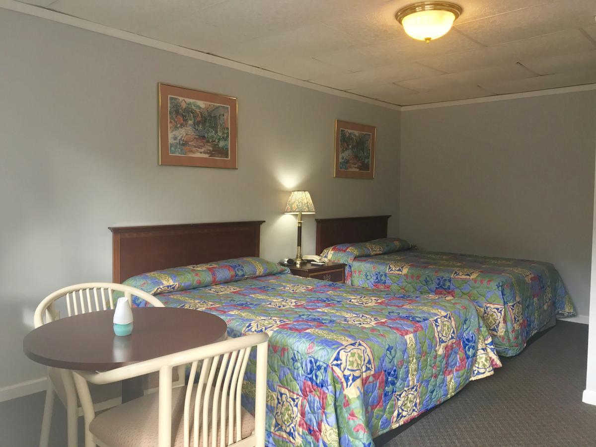Economy Inn Alfred Extérieur photo
